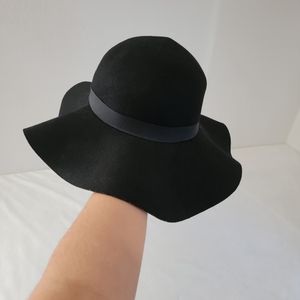 Solid Black Floppy Wide Brim Felt Hat